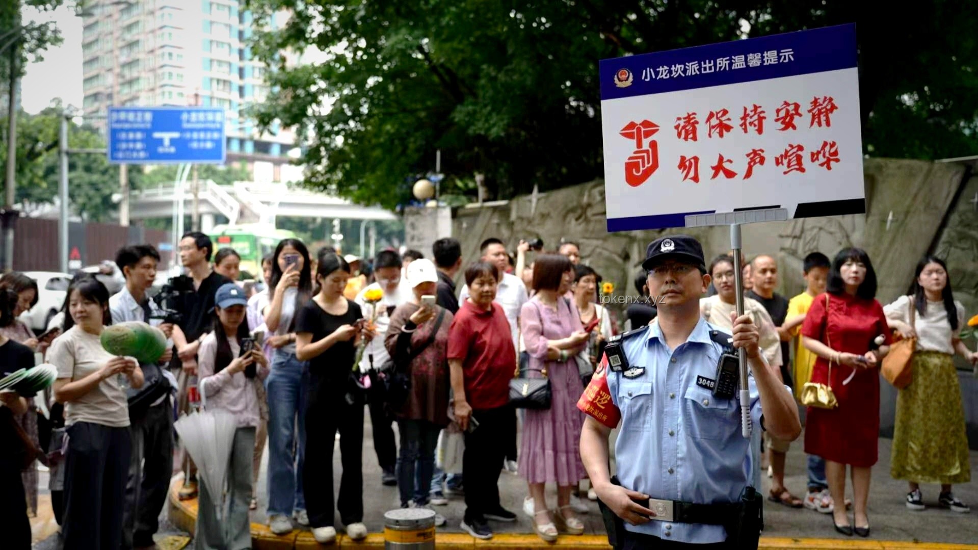 女生高考前车祸病危：交通安全意识不可少